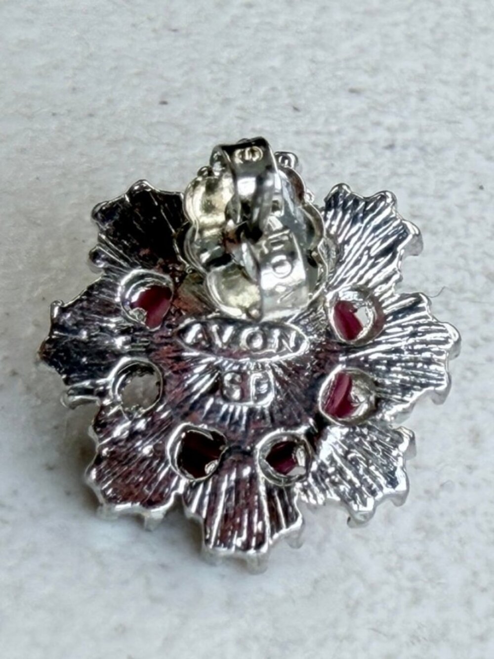 Vintage Rose & Crystal Stud Earrings 1960s Pink Floral Rhinestone Jewelry - Picture 4 of 4